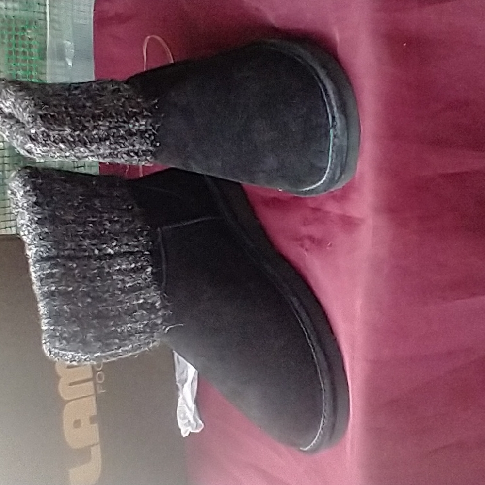 Black lamo winter boots